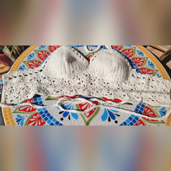 Crochet halter top - Picture 4 of 6